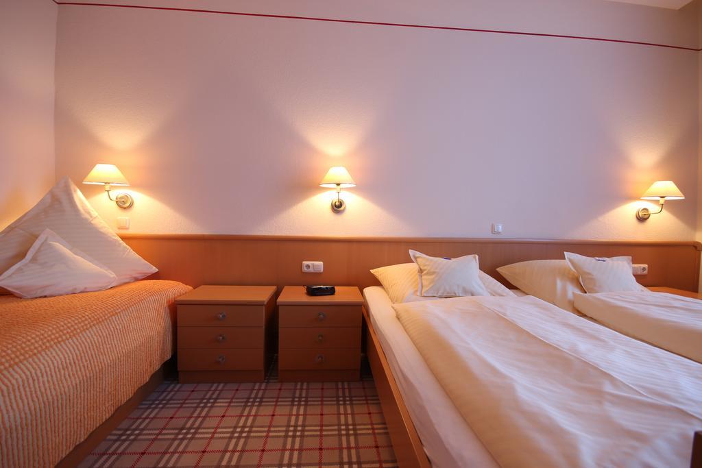 Hotel Hanken Gmbh, Hotel Hanken Und Seehotel 방어로게 객실 사진